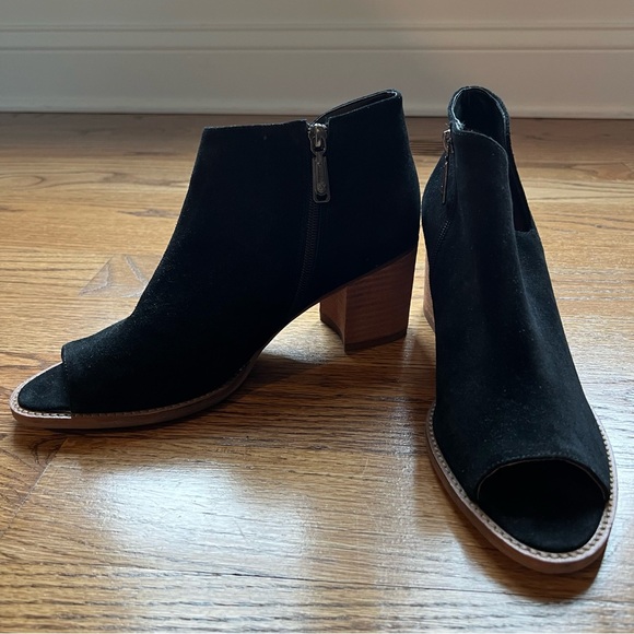 ๐ NEW - never worn - Blondo size 10 black waterproof peep toe booties - Picture 13 of 15